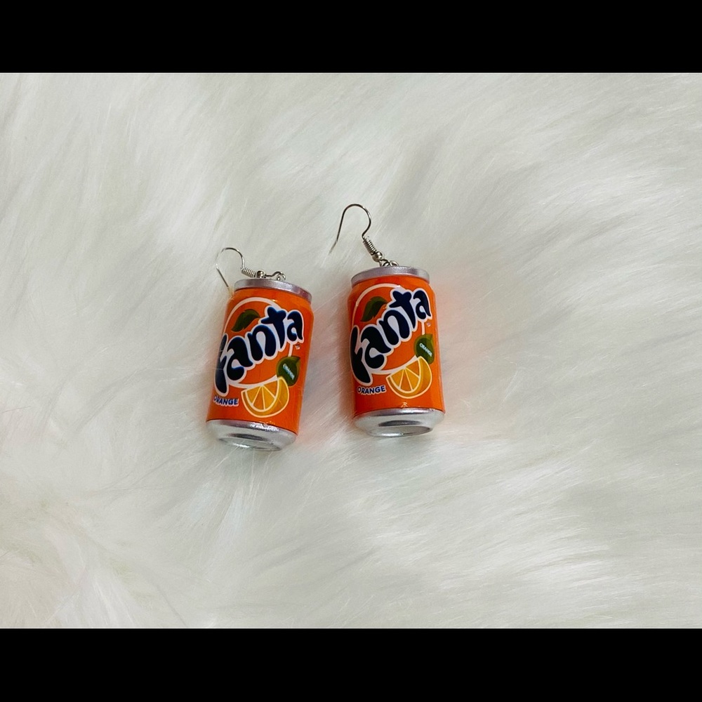 Earrings - Picture 2 of 4